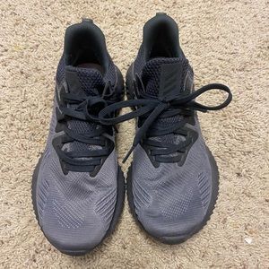 Adidas alphabounce athletic shoes